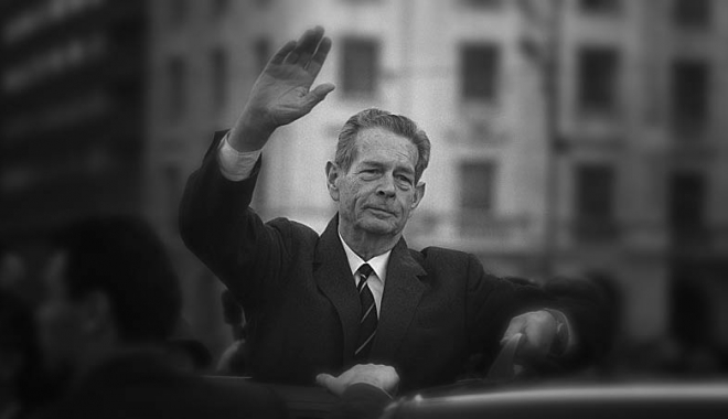 Regele Juan Carlos al Spaniei și soția sa, Sofia, vor participa la înmormântarea Regelui Mihai - rege-1513096076.jpg