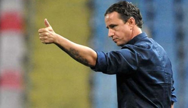 Reghecampf rămâne la Steaua încă un sezon - reghe-1397899667.jpg