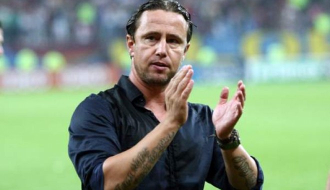 STEAUA-DINAMO 3-1. Reghecampf, supărat! - regheeee13213600-1352101846.jpg
