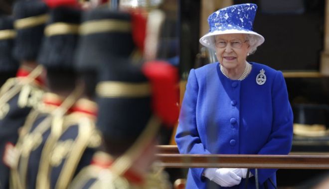 Tentativă de asasinat asupra Reginei Elisabeta a II-a! - reginaelisabeta72530400-1519891936.jpg