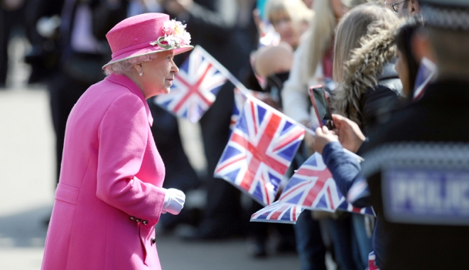 Răspunsul dat de Regina Marii Britanii unui fost terorist, după Brexit: 