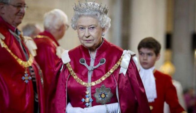 Președintele Iohannis va fi primit de Regina Marii Britanii, la Palatul Buckingham - reginaelisabetaii136390300-1575360089.jpg