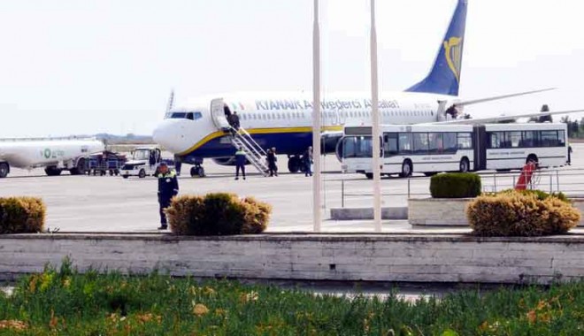Reguli Schengen pentru aeroporturile românești - reguli-1405355541.jpg