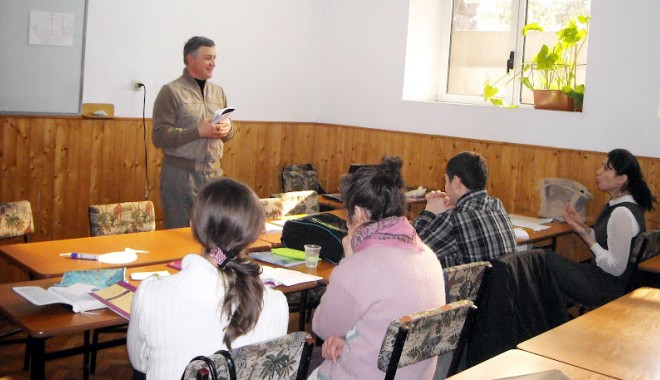 Reguli noi pentru predarea Religiei în școli - regulinoi-1409492057.jpg