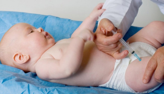 Reîncepe vaccinarea împotriva hepatitei B a bebelușilor din Constanța - reincepevaccinarea-1409676430.jpg