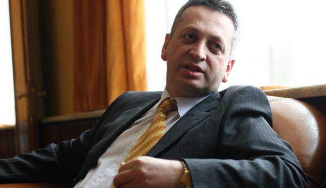 Ministrul Transporturilor va reface organigrama ministerului - relu-1356942026.jpg