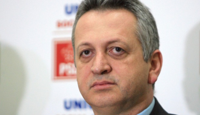 Emiratele Arabe Unite, invitate să investească în portul Constanța - relufenechiu-1365522264.jpg
