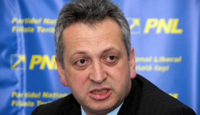 Deputatul PNL Relu Fenechiu a fos trimis în judecată de DNA pentru un prejudiciu de 7,5 milioane lei - relufenechiu80917400-1340882959.jpg