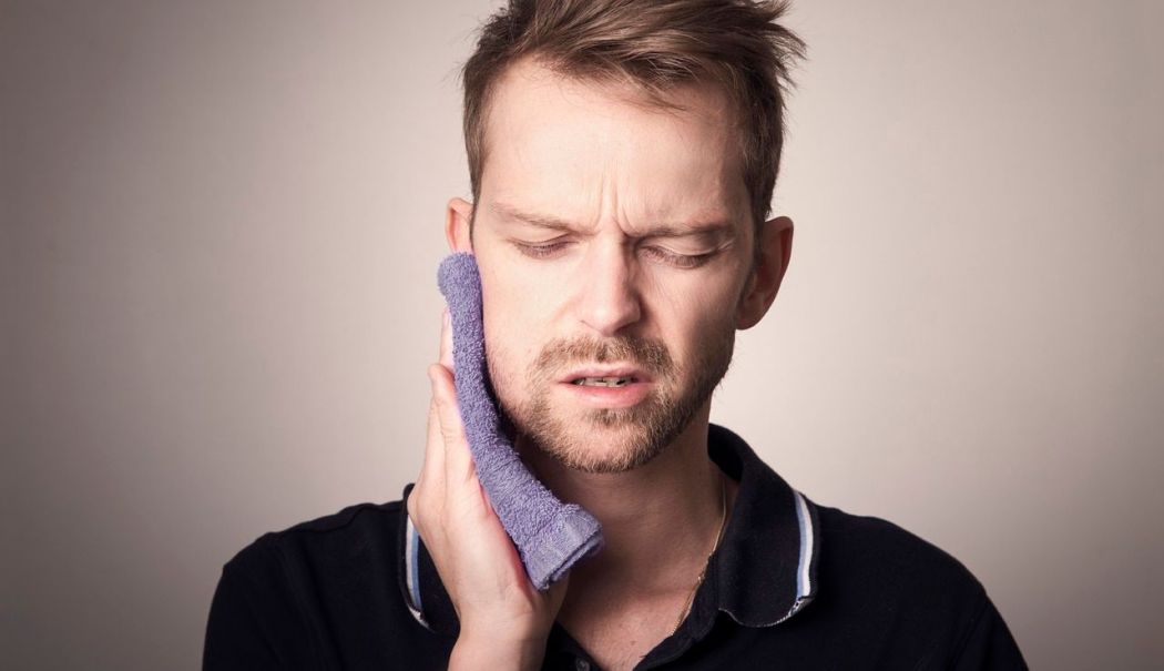 Gheața va reduce inflamația, dar și durerile de dinţi - remedii-1729080447.jpg