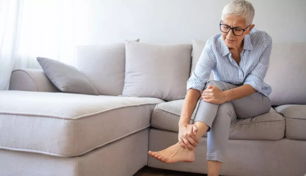 Dacă vi se umflă picioarele din cauza căldurii, puteți reduce disconfortul - remediijpg-2-1785078070.webp