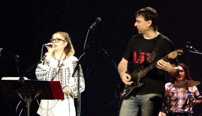 Renaște spiritul  Cenaclului Flacăra.  Seară de muzică și poezie - renaste-1536156984.jpg
