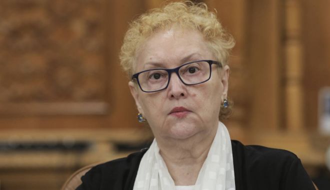 Renate Weber a dat în judecată Parlamentul României - renate-1624954386.jpg