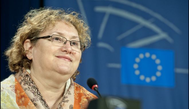Tăriceanu: Renate Weber, candidatul ALDE pentru funcția de Avocat al Poporului - renateweber-1561385679.jpg