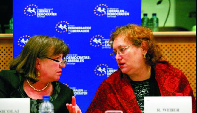 Renate Weber și Norica Nicolai, susținute  de Tăriceanu pentru europarlamentare - renatewebersinoricanicolai-1542549991.jpg