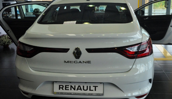 Noul model Megane Sedan a ajuns la Constanța. Pachet de tehnologii unice pentru confort și siguranță - renaultmegane1-1476461647.jpg
