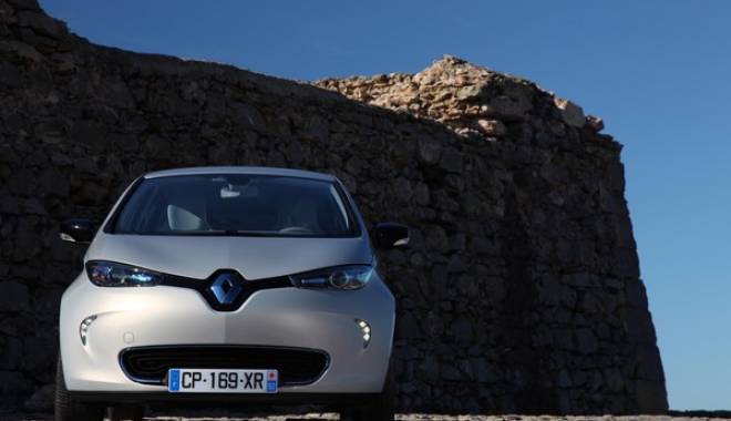 Galerie foto. Renault ZOE, 100% electrică, disponibilă și în România - renaultzoetest205-1431954760.jpg