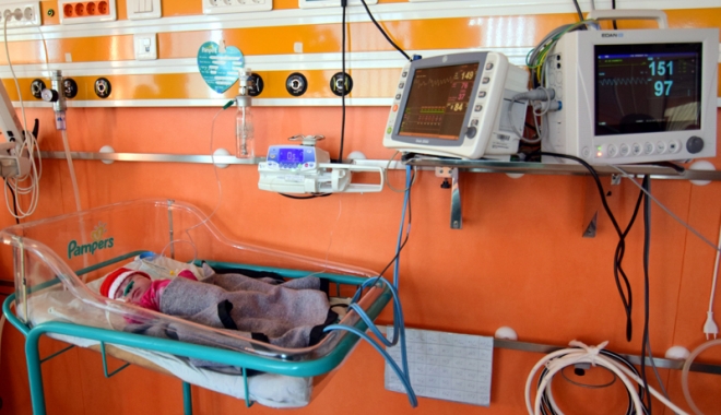 Renovarea secției de Terapie Intensivă Nou-Născuți, o șansă la viață pentru bebelușii prematuri - renovare2-1509554485.jpg