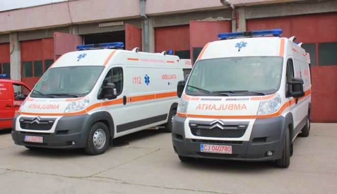 Ambulanțele județene, reorganizate în șapte servicii regionale - reorganizareambulante-1377286358.jpg