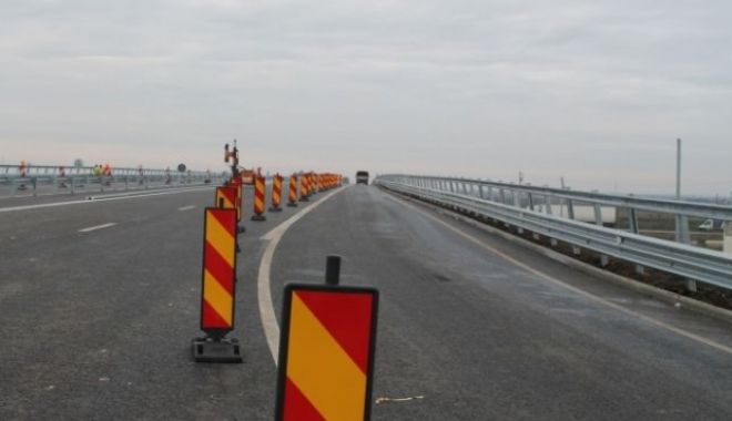 Șoferi, atenție! Restricții de circulație pe A2 - reparatii52288100-1550571212.jpg