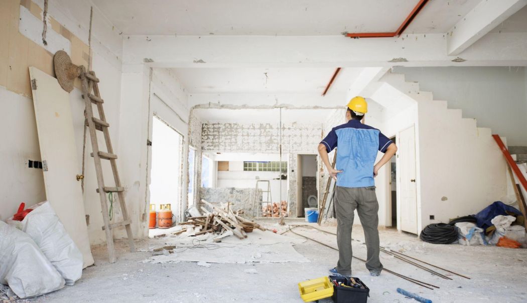 Autorizațiile de construire ar putea fi eliminate pentru anumite tipuri de case - reparatiifaraautorizatie-1736923743.jpg