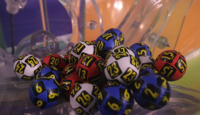 LOTO. Reporturi uriaşe la extragerile din weekend - report-1633098542.jpg