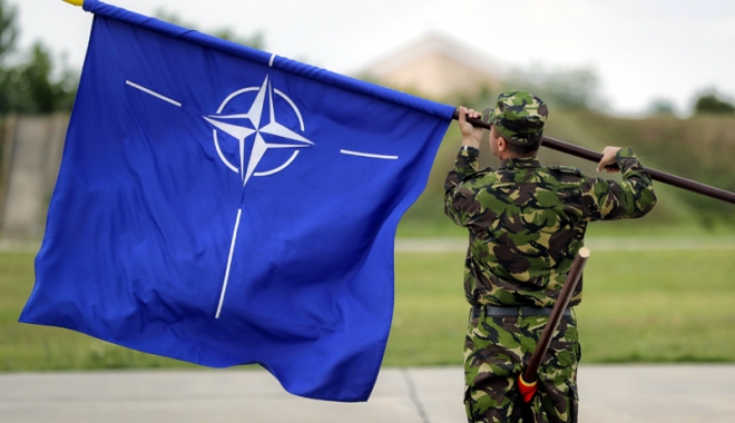 Reprezentanții NATO, în vizită de lucru la Ministerul Apărării Naționale - reprezentantii-1505229903.jpg