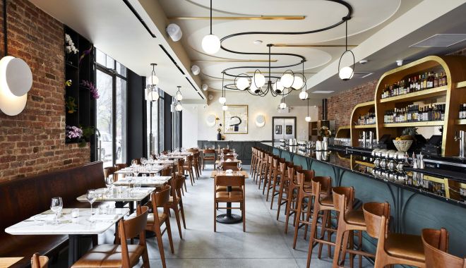 Redeschiderea restaurantelor s-ar putea amâna. Ministrul Economiei: 