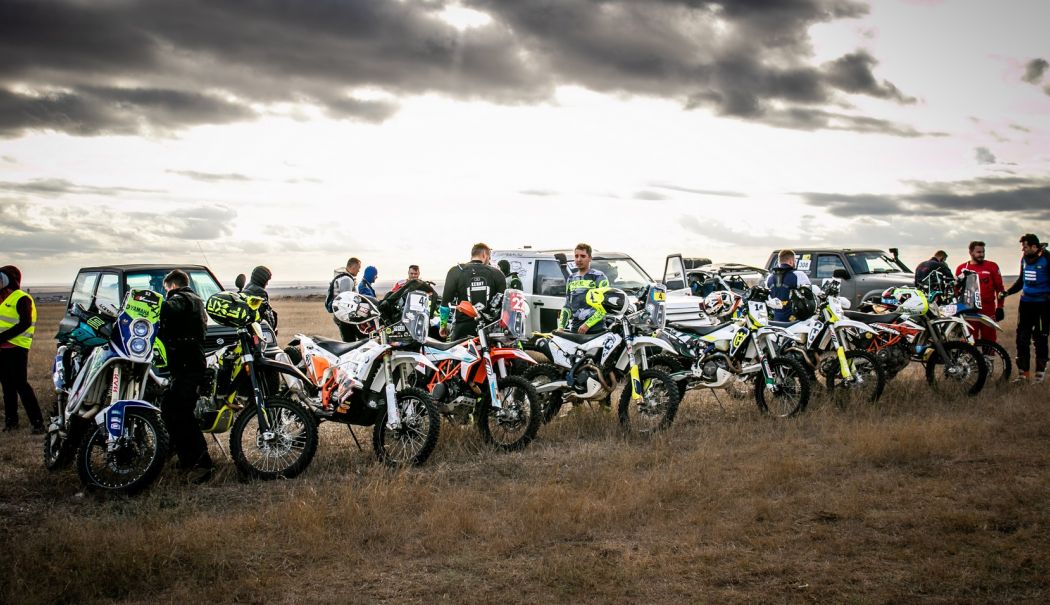 Restricții de parcare în Poarta 1. Cei mai buni practicanți de rally raid se întrec la Constanța - restrictii-1724752780.jpg