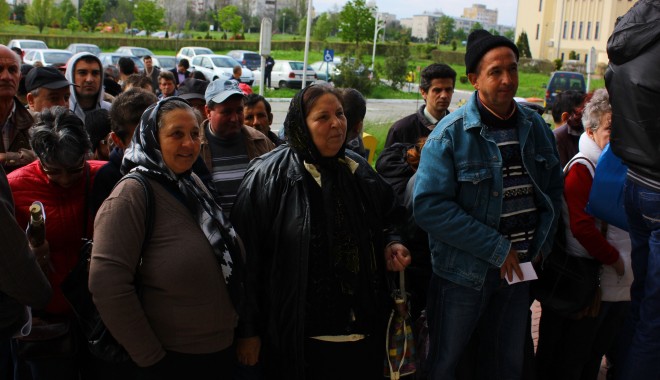 Restricțiile pe piața muncii pentru români și bulgari, prelungite - restrictiilepepiatamuncii-1401359467.jpg