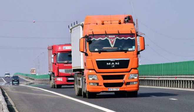 Restricțiile impuse TIR-urilor, pe Autostrada Soarelui, anulate - restrictiitrafic-1587394495.jpg