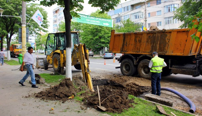 Rețeaua de apă de pe bulevardul 1 Mai din Constanța, modernizată pe bani europeni - reteauadeapa-1409328054.jpg