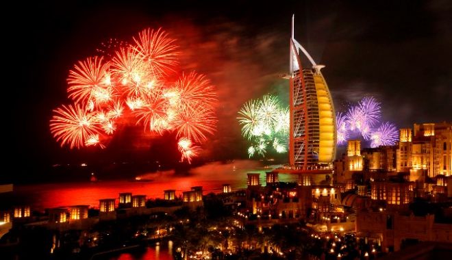 Revelionul 2024 la Mamaia și Poiana Brașov este mai scump decât în Dubai - reveliondubai1-1703939178.jpg