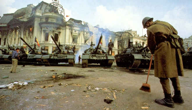 Parchetul General redeschide dosarul Revoluției - revolutie-1459872968.jpg