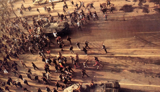 Eroii căzuți la Revoluția din Decembrie 1989, comemorați la Mangalia și la Constanța - revolutiemultime-1356044442.jpg