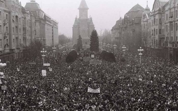 35 de ani de la căderea comunismului: Evenimentele din 16-20 decembrie 1989 de la Timişoara - revolutietimisoara700x440-1734339270.jpg