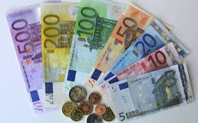 Rezervele internaționale ale României, mai mari cu 0,50% - rezervavalutara1012-1544449658.jpg