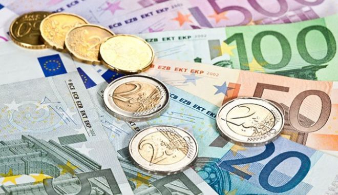 Iată cu cât au crescut rezervele de valută ale României - rezerveledevaluta403-1583327775.jpg