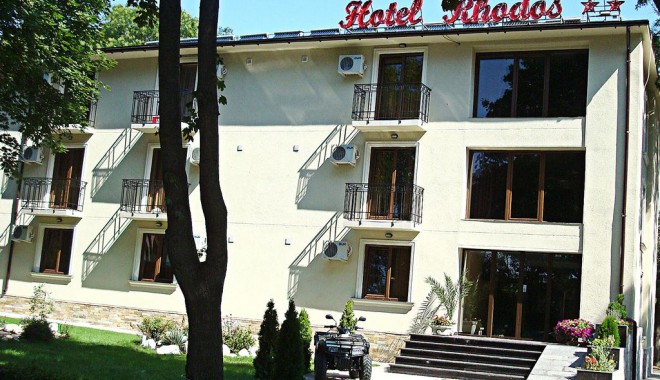 Oferte speciale de sezon, la Hotel Rhodos din Eforie Nord - rhodos-1312120473.jpg