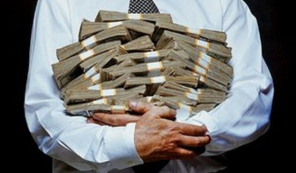 Topul superbogaților din Europa. Pe ce loc se clasează România - rich-1347894886.jpg