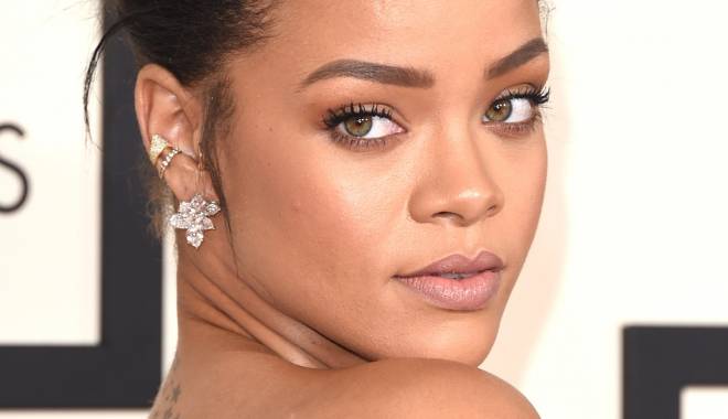 De ce nu vrea Rihanna să cânte alături de Taylor Swift - rihanna-1442644526.jpg