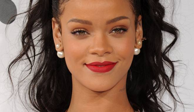 Rihanna va juca într-o superproducție! Iată alături de cine - rihannadezmintezvonurilecaaravea-1446104829.jpg