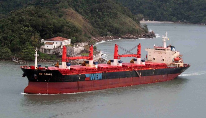Doliu în navigație / Comandantul navei RM POWER, acuzat de crimă, a murit în drum spre țară - rmpower25set2011-1393326112.jpg