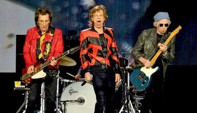 Indicii despre un nou album al trupei The Rolling Stones, descoperite de fani într-un ziar local