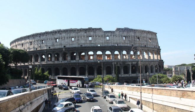 Măsuri pentru reducerea cheltuielilor publice, în Italia - roma-1335905233.jpg