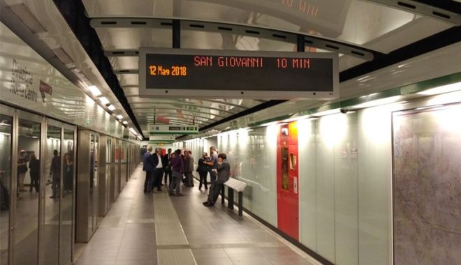 Atac cu cuțitul la metroul din Roma. Atacatorul este român - roma-1551545047.jpg