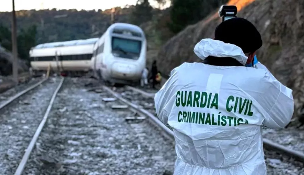 MAE: Un român aflat în unul dintre trenurile implicate în accidentul feroviar din Spania, rănit uşor - roman-1768822093.webp