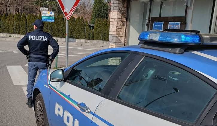 Foto - Moarte misterioasă. O româncă dispărută de la serviciu a fost găsită decedată în apartament
