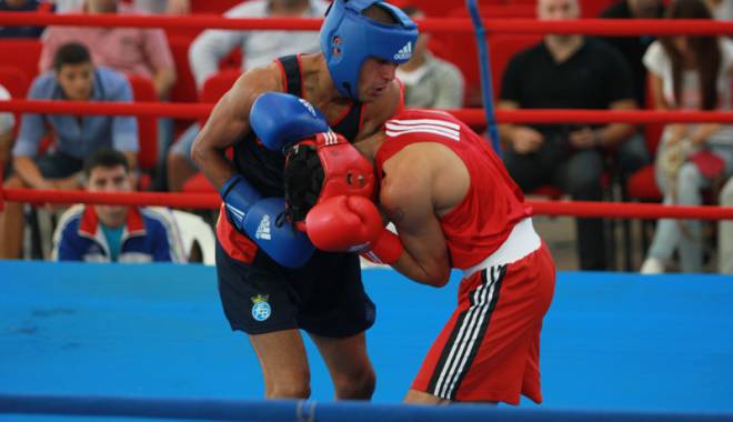 România, trei medalii asigurate la Europenele de box - romania-1432232153.jpg