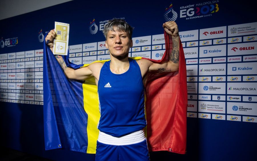 România va participa cu 10 sportive la Mondialele feminine de box de la Nis - romania-box-1740757120.jpg