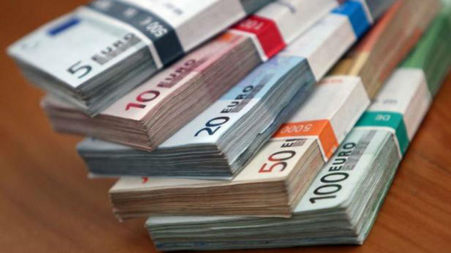 România a atras 2 miliarde euro de pe piețele financiare - romaniaaatras2miliardeeurodepepi-1517741179.jpg